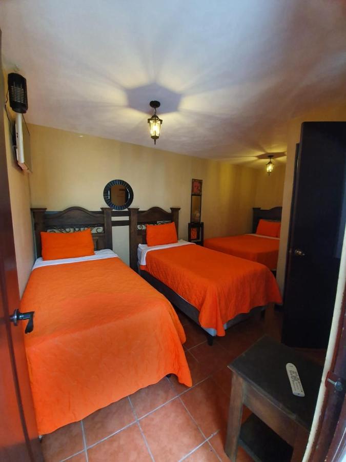 Hotel San Judas Tadeo Garden 안티구아 과테말라 외부 사진
