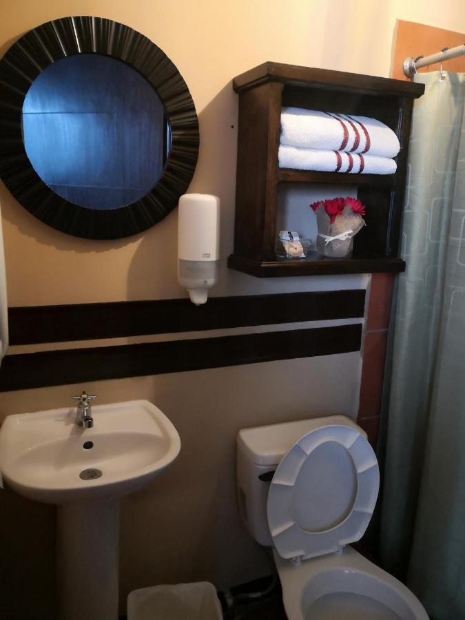 Hotel San Judas Tadeo Garden 안티구아 과테말라 외부 사진